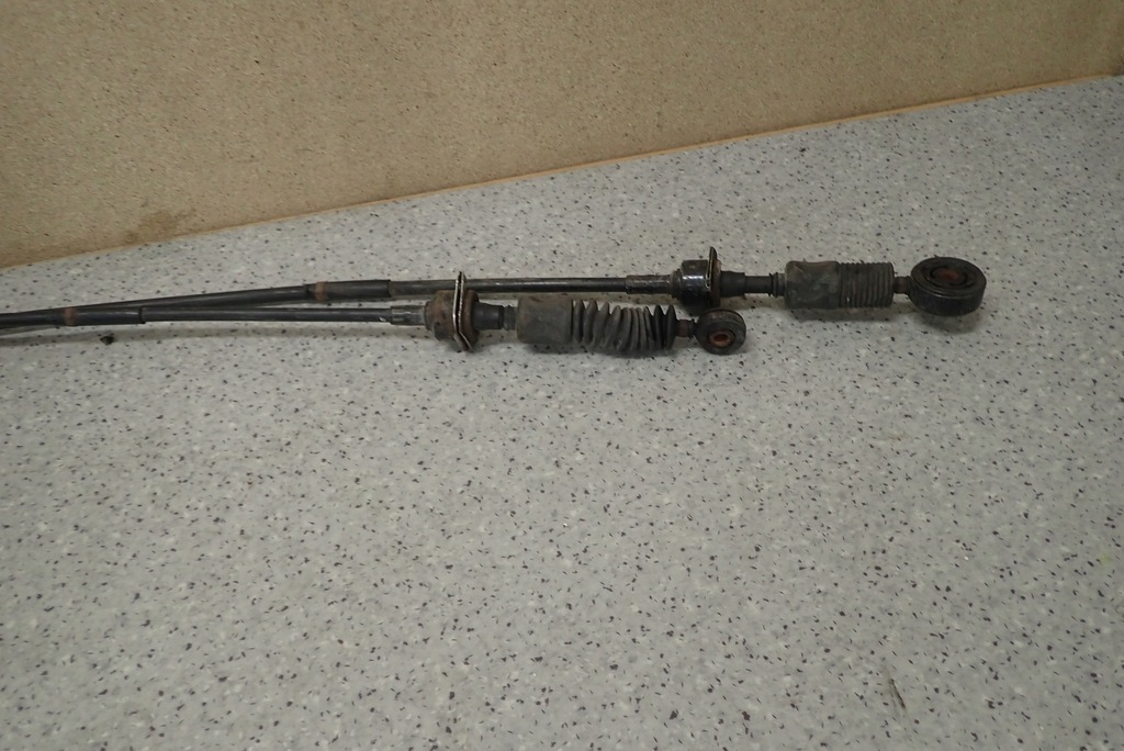 фото №5, Kia picanto 1.1i 04-11 тросы переключения передач