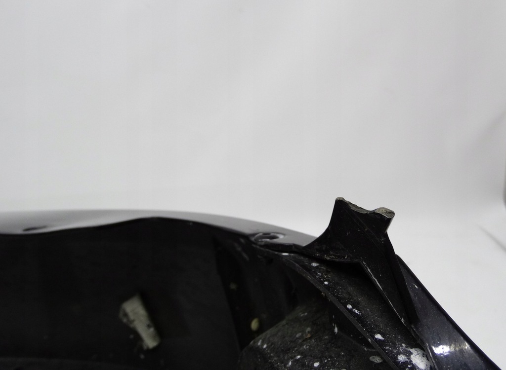 фото №12, Aston martin v12 vantage v8 s lift 11-18 бампер задній карбон ad23-17k835