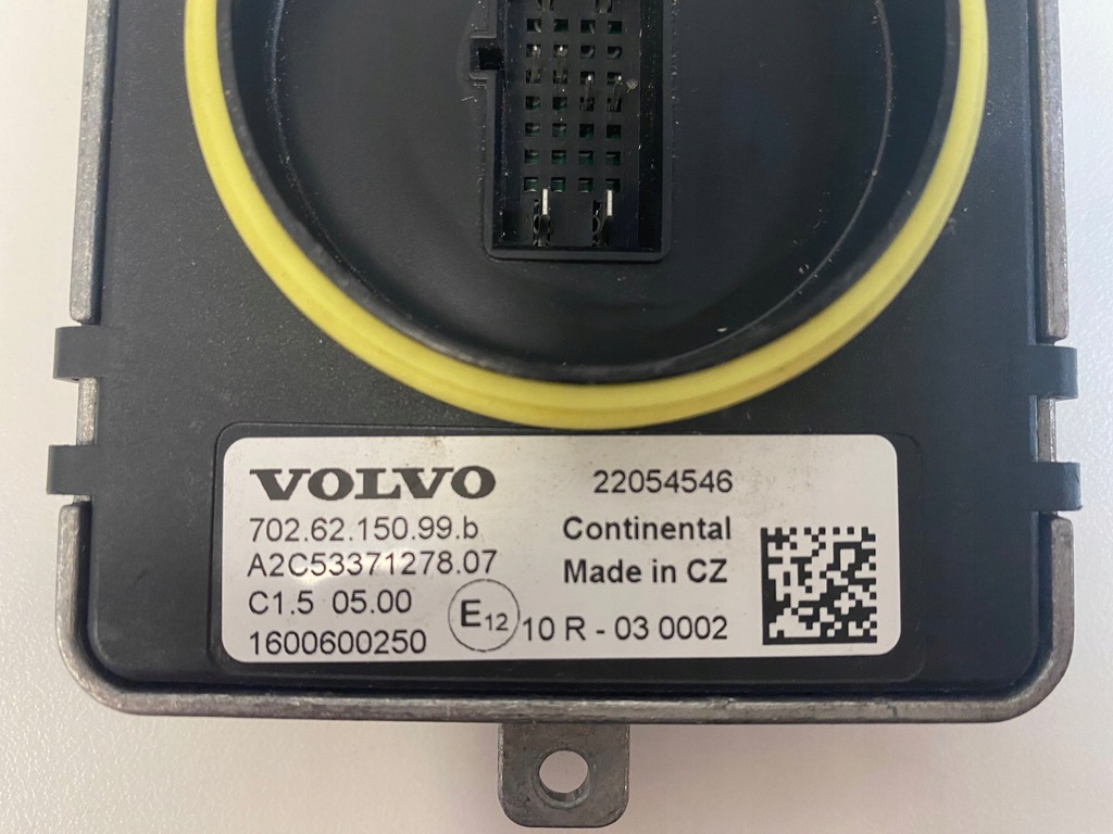 фото №3, Volvo v40 перетворювач модуль led 22054546 fv