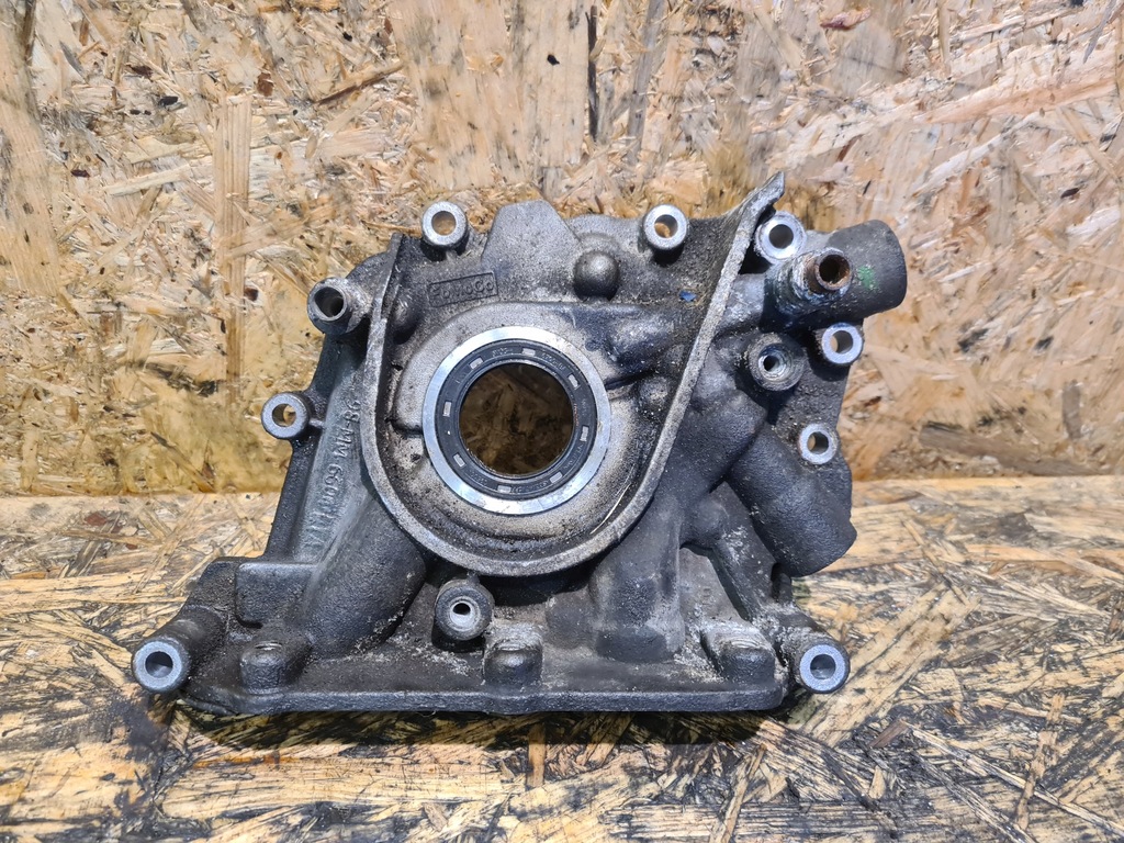 фото №1, Насос масла focus mk 2 1.6 16v shda