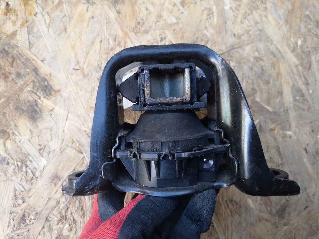 фото №6, Renault kadjar кронштейн подушка двигуна 112846249r