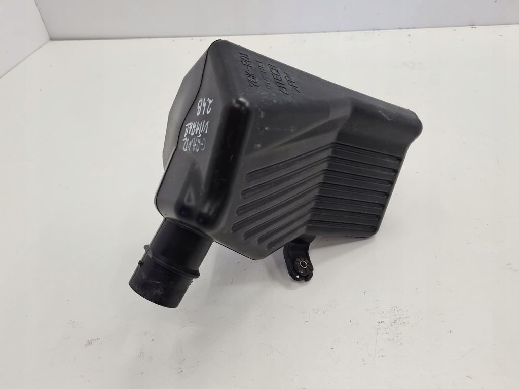 фото №2, Suzuki grand vitara ii резонатор воздуха 2.4b 78k-r01