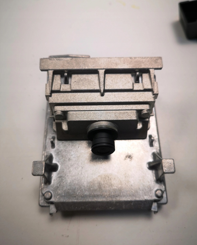 фото №1, Renault clio v камера асистент перед 284628692r