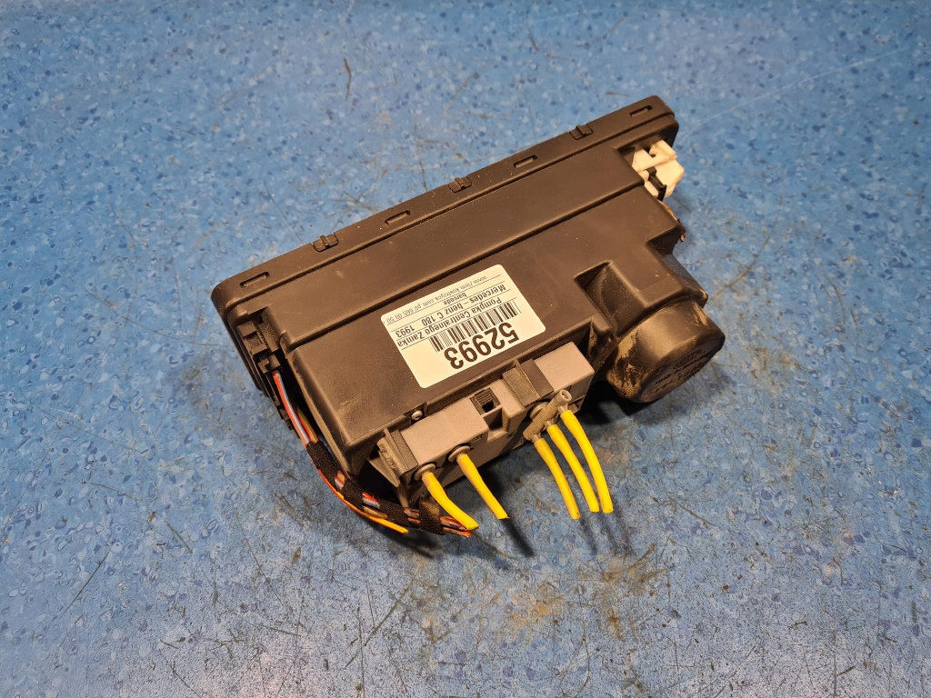 фото №9, Mercedes benz c 180 w202 помпа центрального замка 2088000548