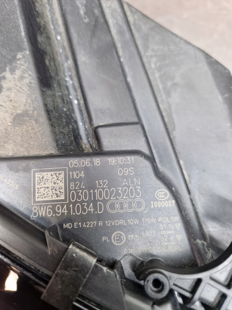 Audi a5 8w6 5f фара перед правый  full led Цена