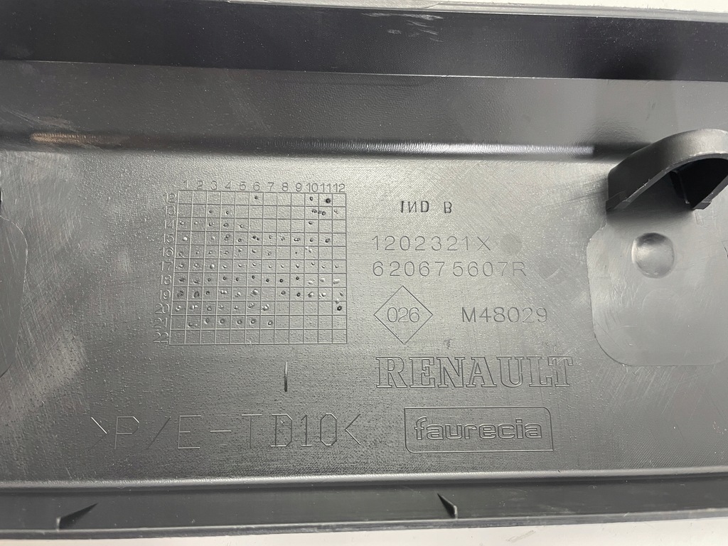 фото №8, Renault kangoo 620675607r решётка радиатора накладка бампера