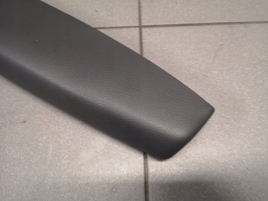 фото №6, Подлокотник обшивка правый перед a8 d3 4e0867174