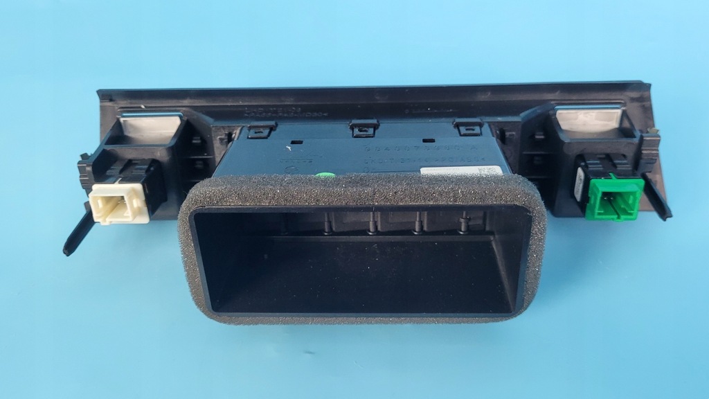 фото №12, Opel astra l vi gse 23r решётка обдув средняя 98400739 98400739zd