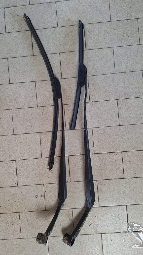 фото №1, Рычаг дворники nissan navara iv np300