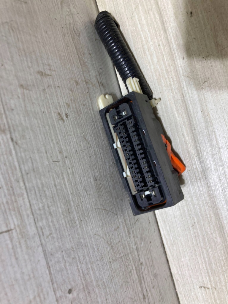 фото №1, Mitsubishi asx 2017 штекер насос abs