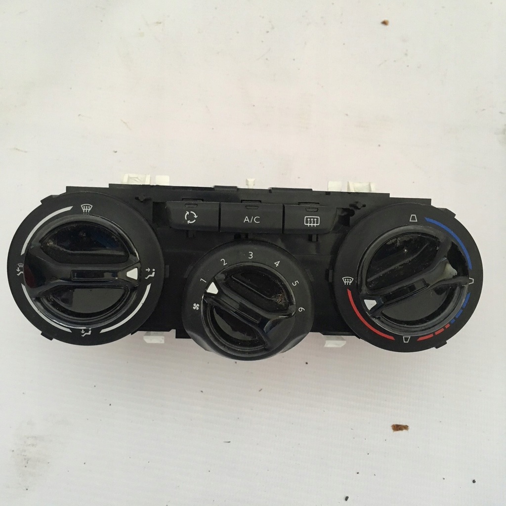 фото №1, Панель кондиционера peugeot 208