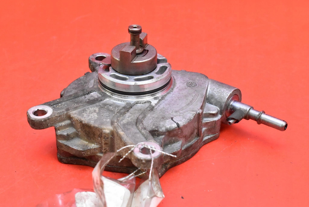 фото №5, Насос вакуум вакуум toyota avensis t25 2.2 d-4d 148 km 02-06