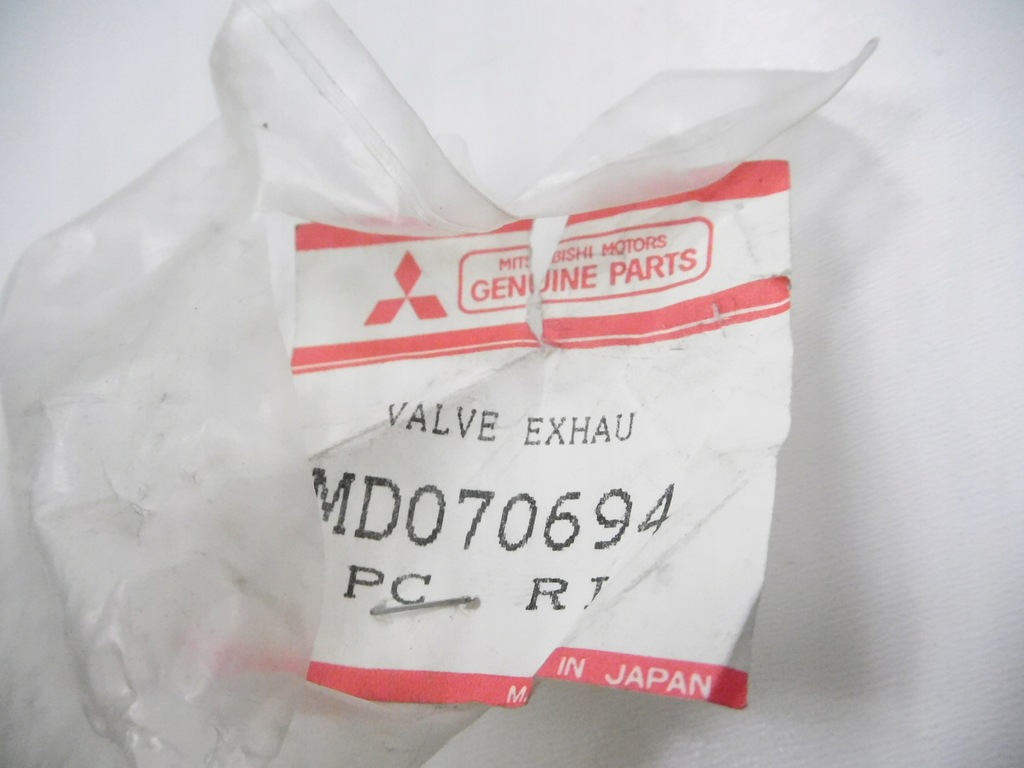 фото №6, Клапан випускний mitsubishi l200 l300 оригінальний номер md070694
