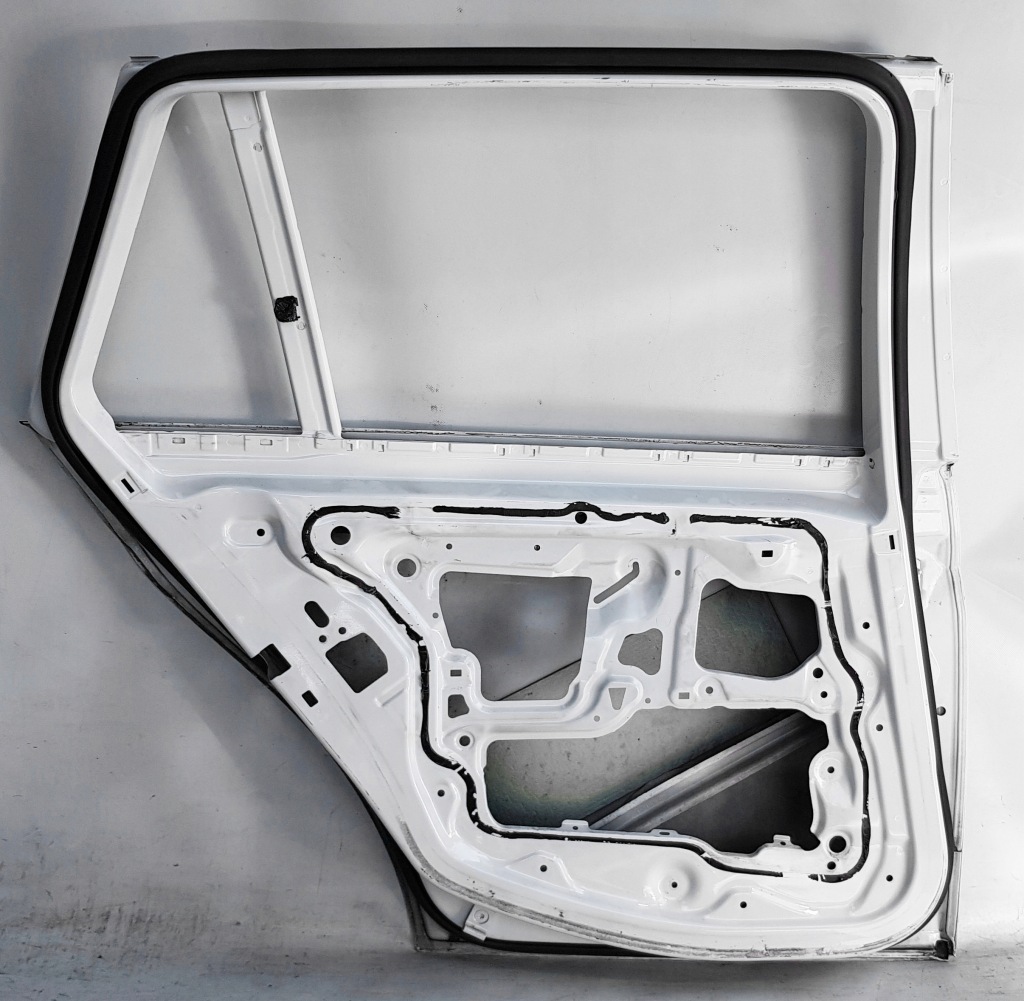 фото №4, Двері ліва перед / задня bmw 3 - e90 / e91 04-12