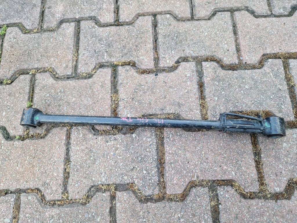 фото №1, Важіль задня mercedes ml w164