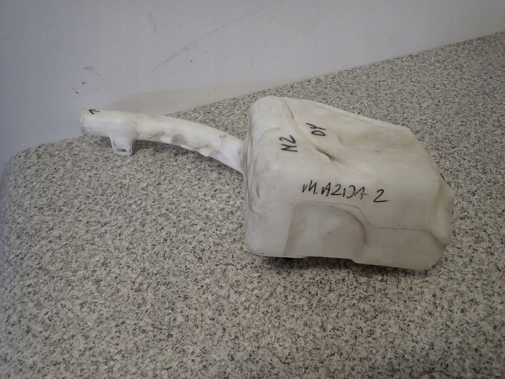 фото №1, Mazda2 mazda 2 02-07 бачок омивача