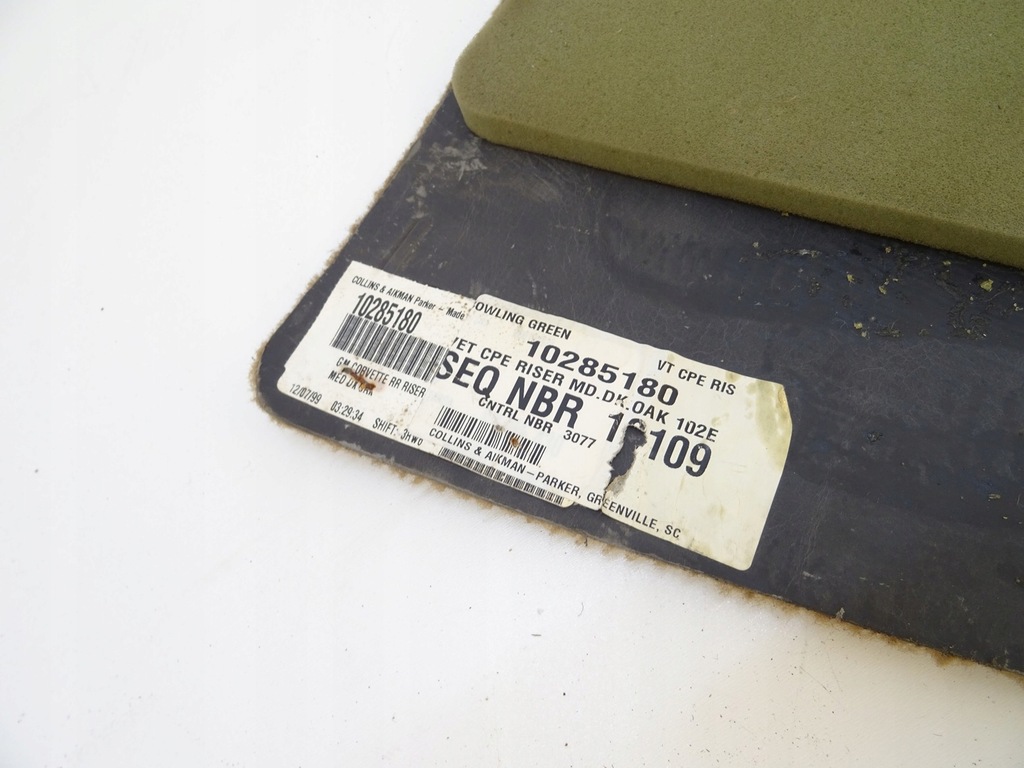 фото №6, Corvette c5 килимок бежевий обшивка сидінь za сидіння задня задня