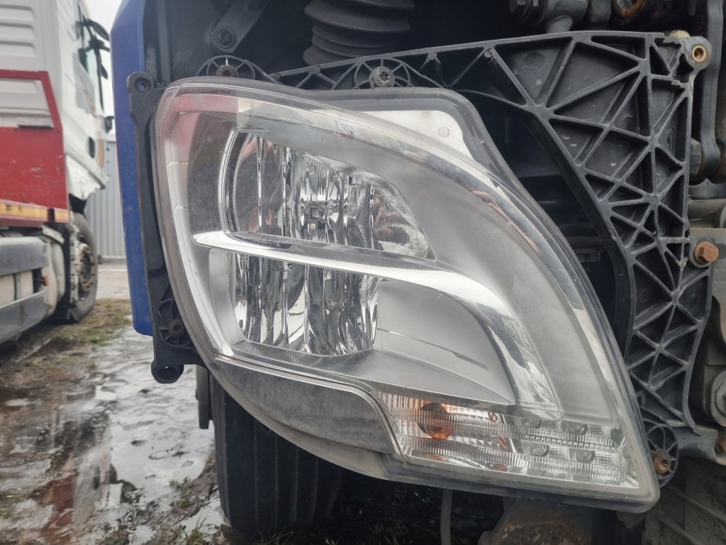 Купить Фара лампа правая full led daf xf 106 cf euro 6