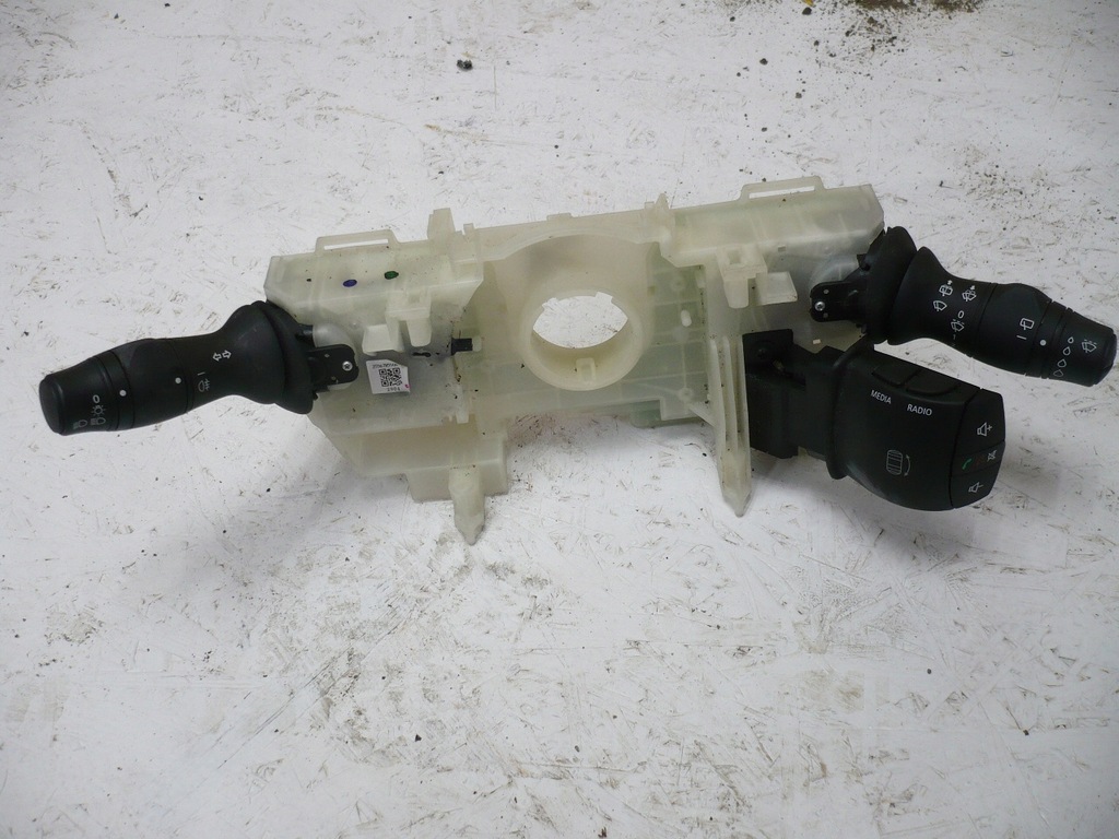 фото №1, Перемикач комбінований світла стрічка renault zoe