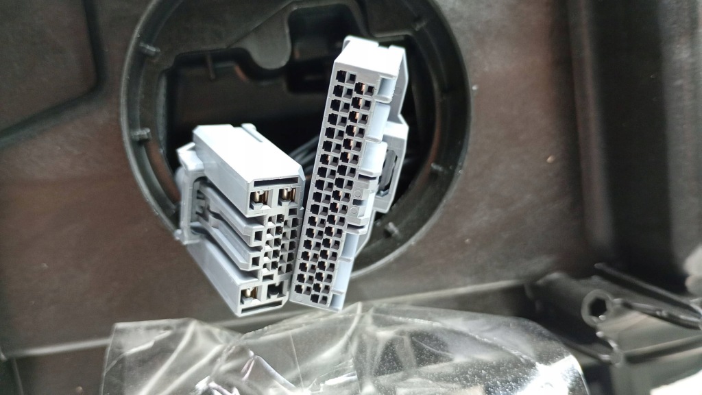 Фара фара ліва led оригінальний номер 32293763 volvo xc40 c40 21-24r Ціна