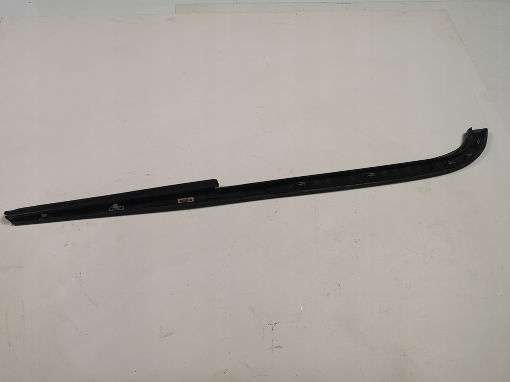 фото №6, Молдинг заглушка кузовная правая ford mustang cabrio 2010-2014