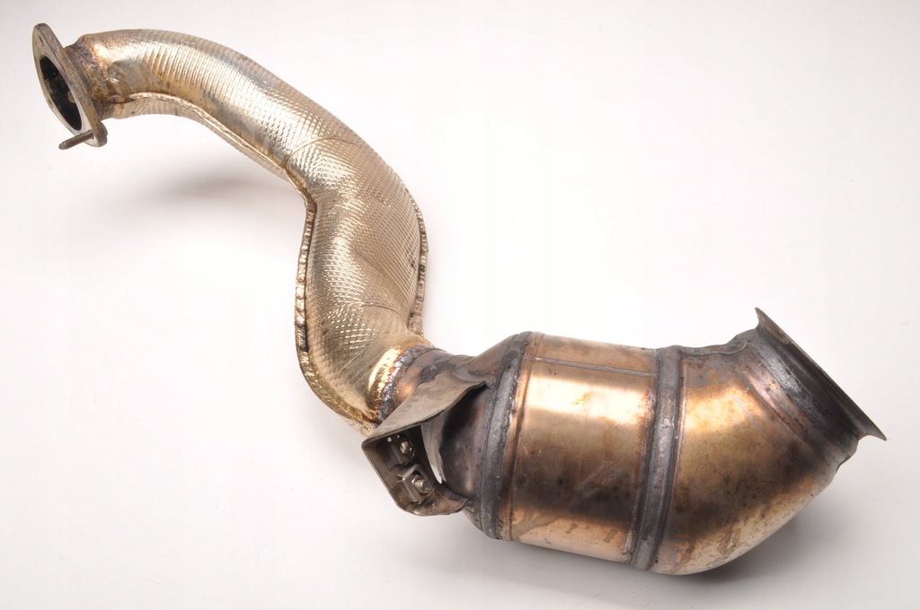 фото №6, Aston martin db11 катализатор a2054904114