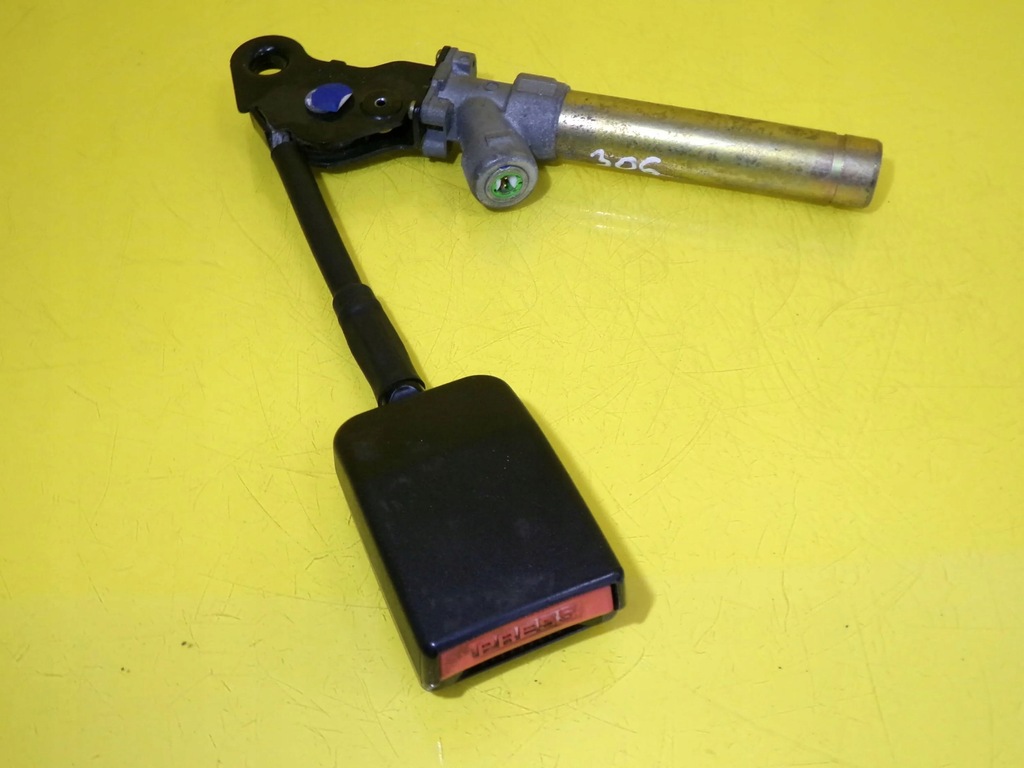 фото №7, Кліпса поперечина безпеки права перед peugeot 306 cabrio nr70