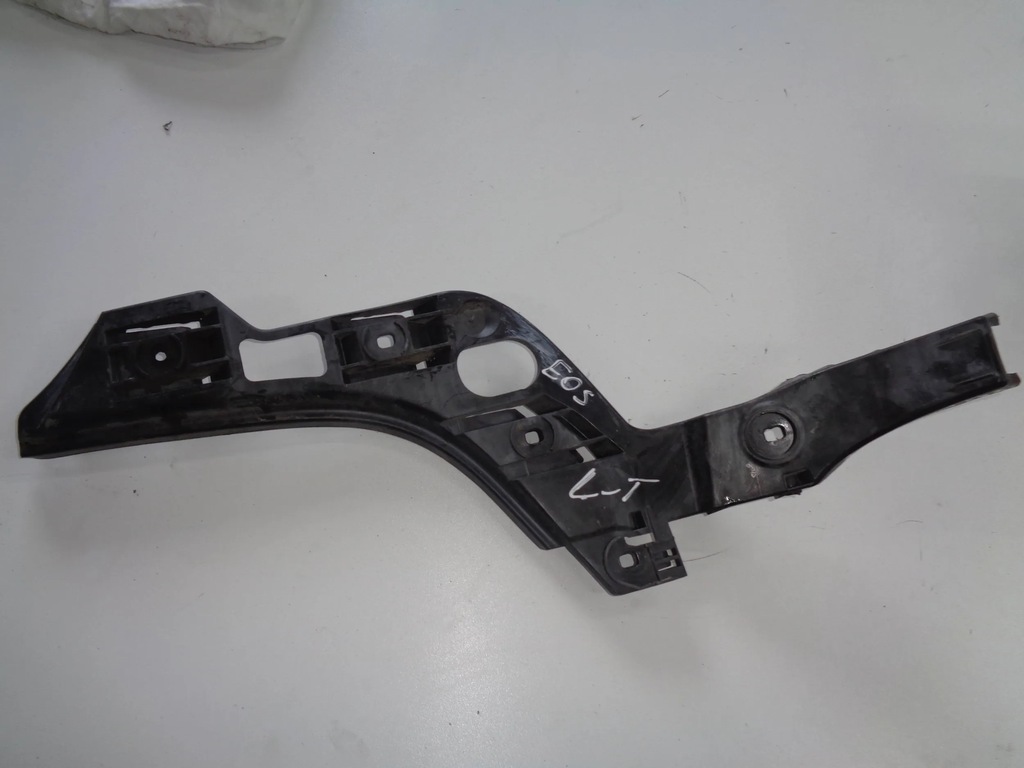 фото №1, Vw eos направляющая бампера левый задняя 05-10r