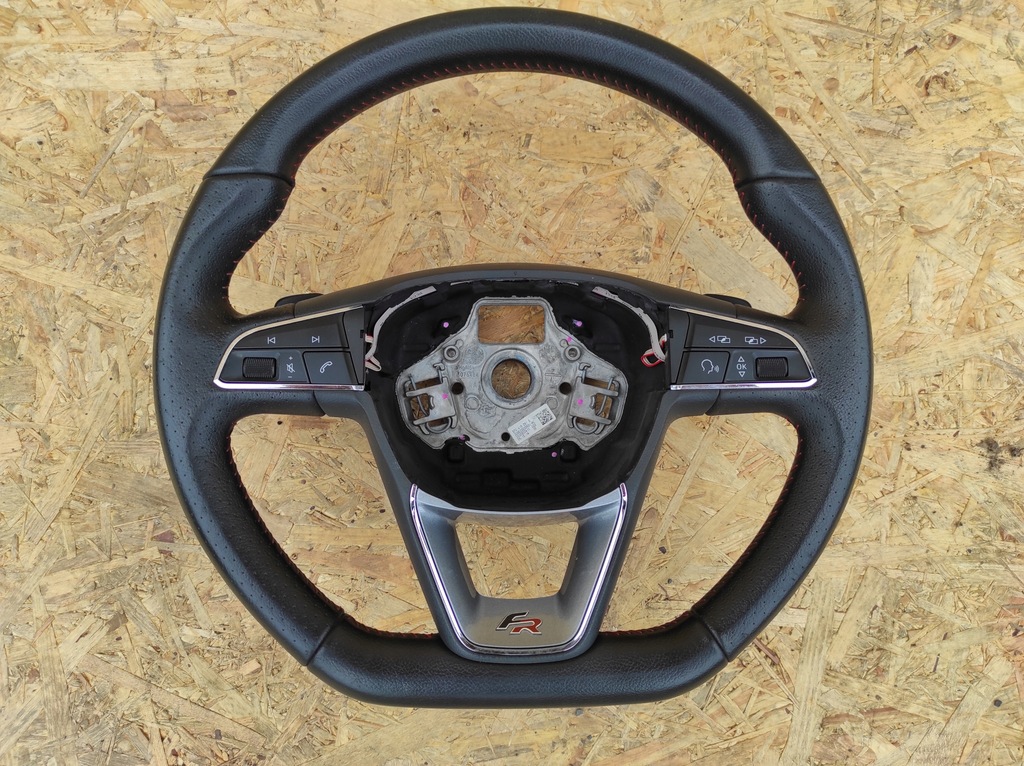 фото №1, Воздуховод seat leon iii fr лепестки переключения