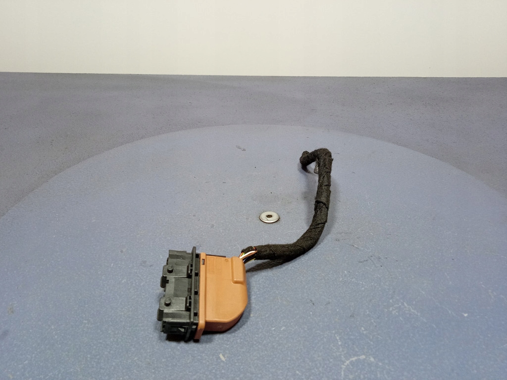 фото №1, Audi a7 c8 колодка штекер дверь правый перед