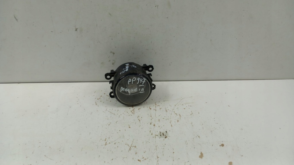 Купити Renault megane 3 протитуманна фара правий