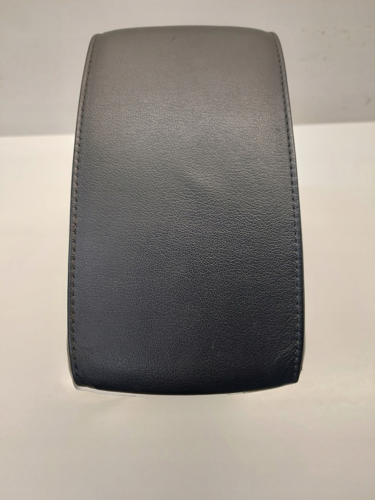 фото №7, Підлокітник шкіра skoda octavia ii lift b.ładny 8p1857035p