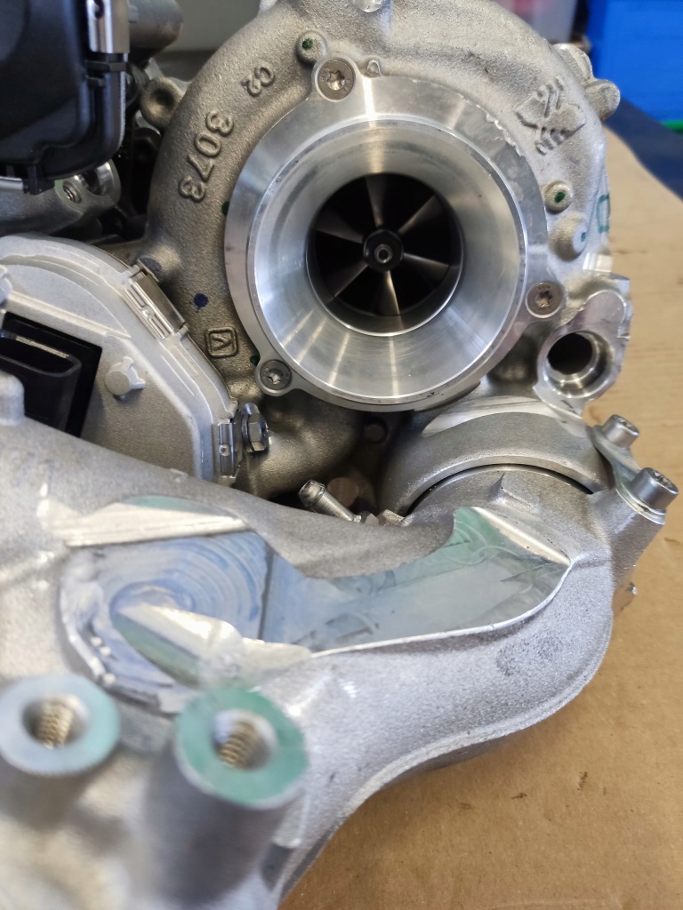 Турбонагнітач biturbo al0099 mercedes-benz om654 a6540906401 Оригінал