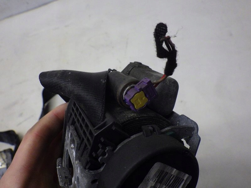 фото №13, Приборная панель консоль подушки безопасности ремни демонтаж натяжители датчик audi a8 d3