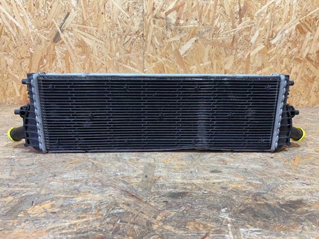 фото №1, Audi r8 4s радиатор wody 4s0121254b