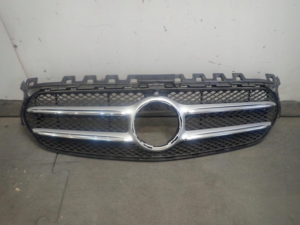 фото №1, Решітка радіатора mercedes b-klasa w247 a247 2018-