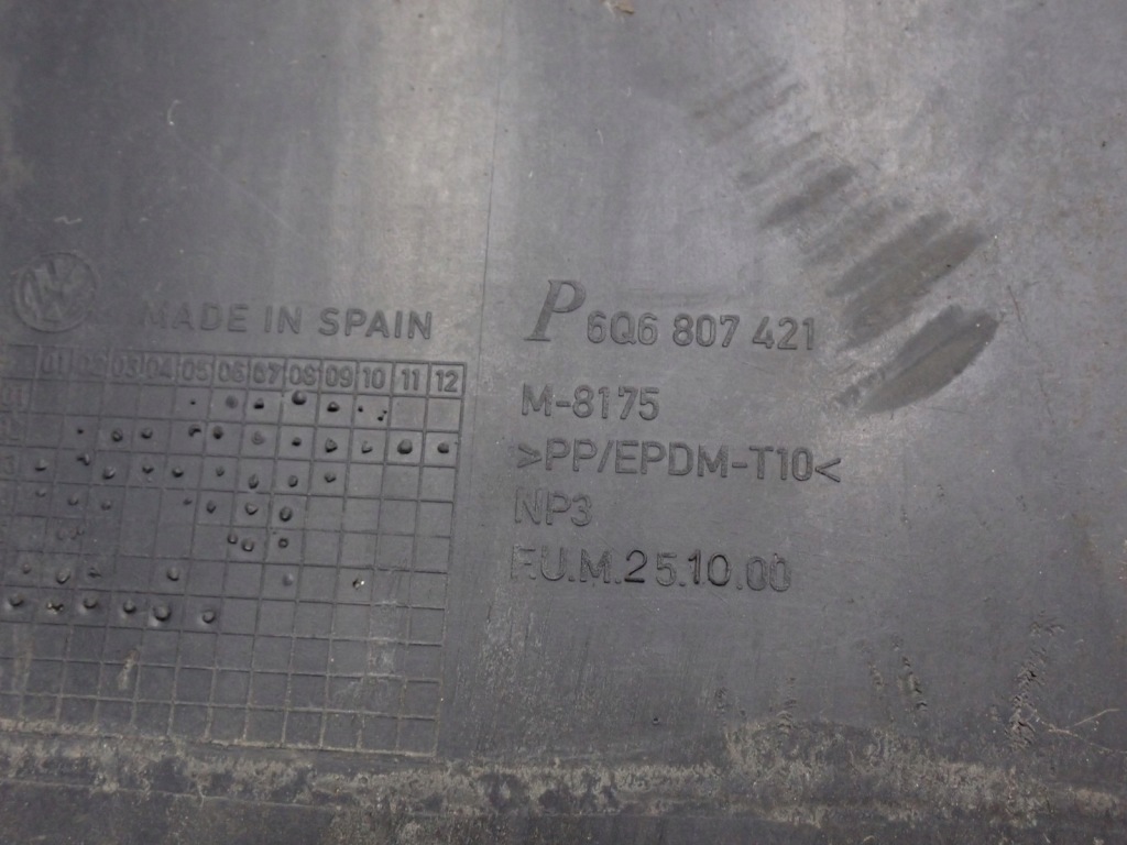 фото №11, Бампер задняя задний kompletny vw polo iv 9n 07r