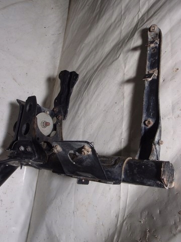 фото №11, Балка усилитель кронштейн toyota dyna 3.0 d 2011r