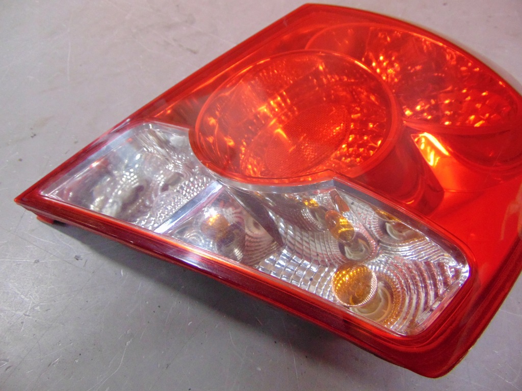 фото №2, Aveo kalos t200 03- лампа задня права eu