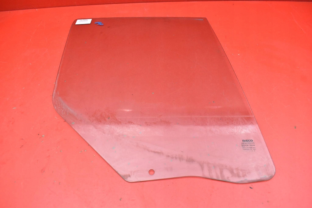 фото №1, Стекло боковая правая перед передняя iveco daily 6 vi 14-
