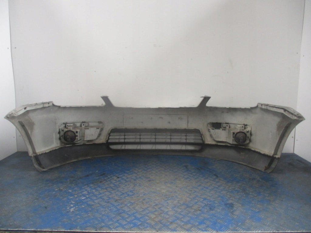 фото №6, Ford c-max mk1 бампер перед moondust silver противотуманные фары