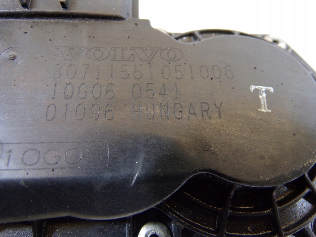 фото №5, Дроссельная заслонка volvo v50 2.4b 30711551