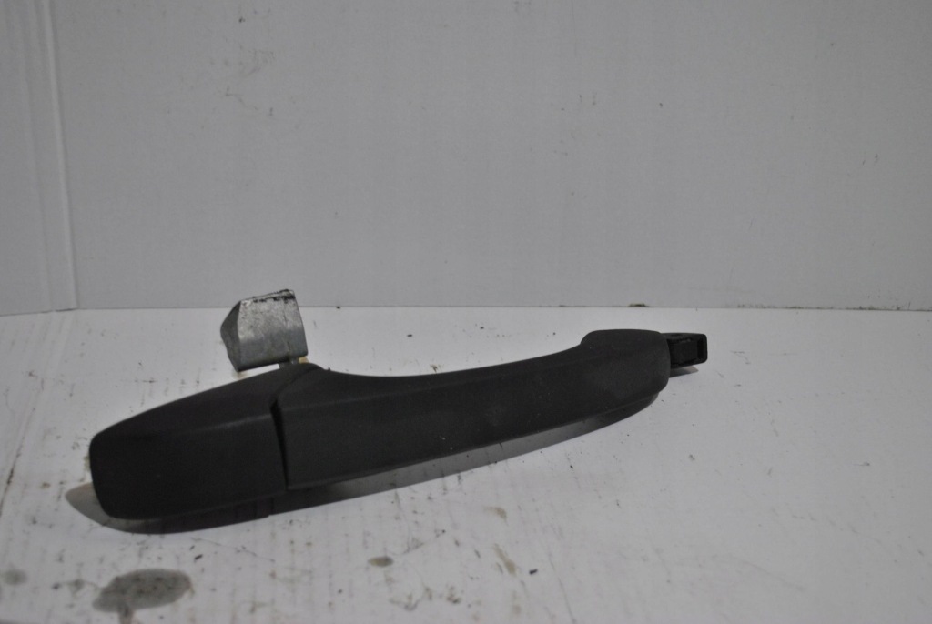 Купити Ручка зовнішня двері правий перед dodge caliber