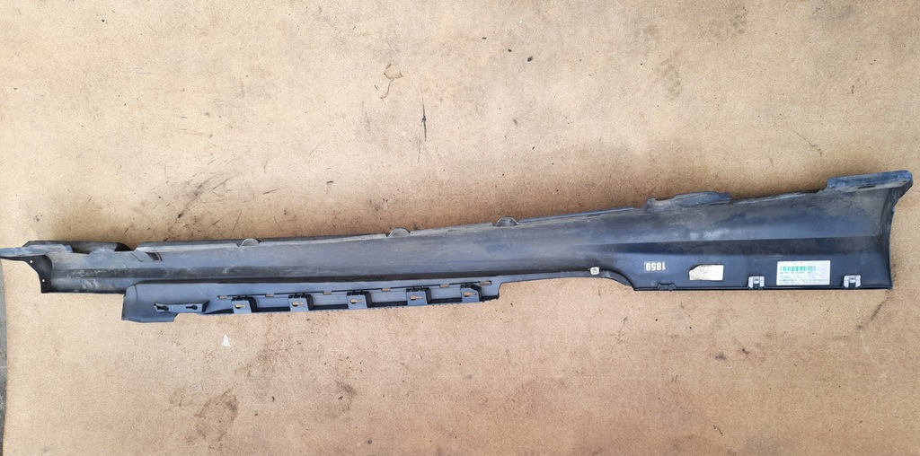 фото №7, Молдинг поріг mercedes w207 amg ліва колір 197