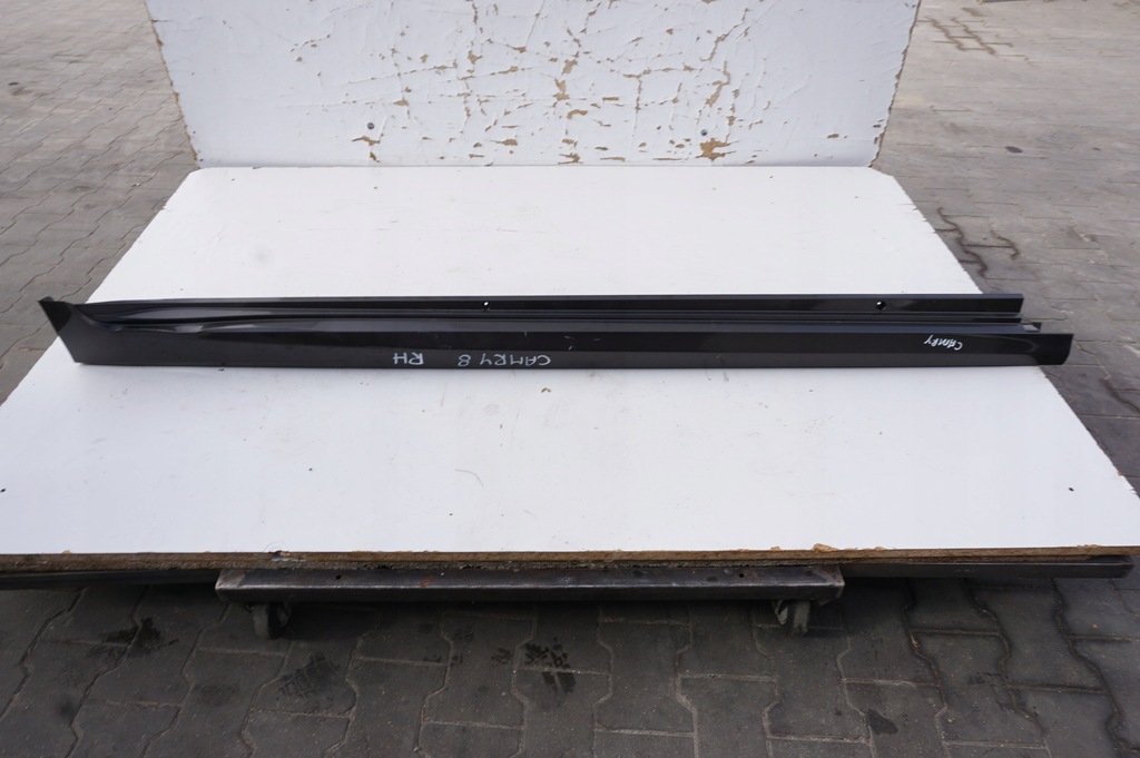 фото №1, Молдинг порог правая toyota camry viii 8 75850-33130