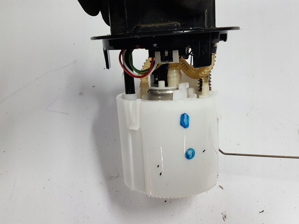 фото №1, Opel astra vi l 21r- 1.5 d насос топлива 9830962780