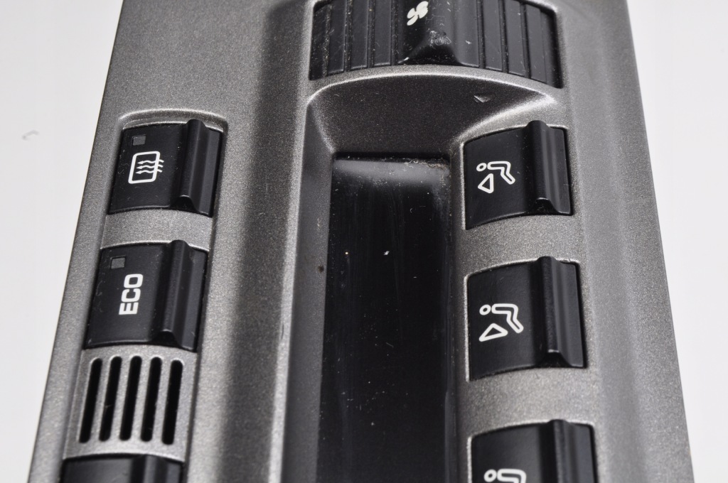 фото №14, Porsche 911 997 панель кондиционера