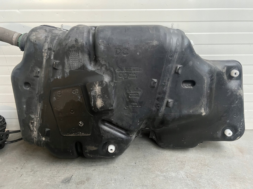 Бак топлива mercedes a-klasa w177 a2474701500 Киев