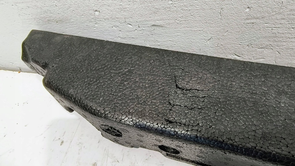 Абсорбер бампера перед передний maserati grecale trofeo Оригинал