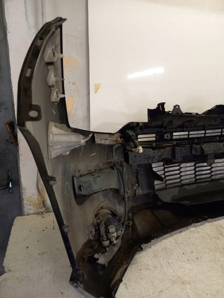 Бампер перед citroen c-crosser омыватель Недорого